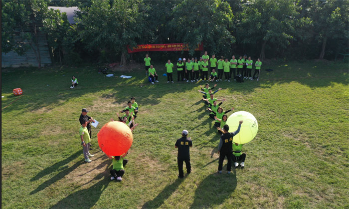 廣東博皓“技?jí)喝盒壅l(shuí)知曉,賽場(chǎng)風(fēng)云見(jiàn)真曉”第五屆運(yùn)動(dòng)會(huì) -11