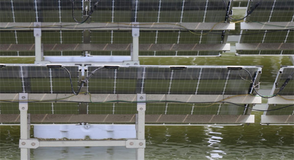 光伏用玻纖制品研發及推廣如火如荼,是機會還是陷阱? -2