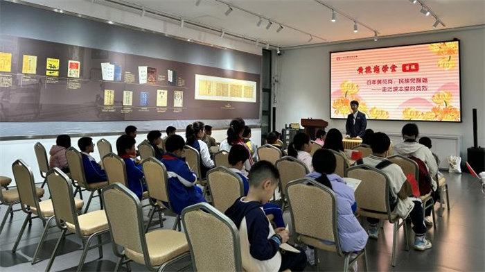 緬懷英烈志，傳承民族魂—黃花崗七十二烈士陵園祭奠活動    -5