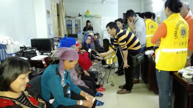 廣州博皓復合材料有限公司參加廣東獅子會星海服務隊三亞免費白內(nèi)障手術行動
