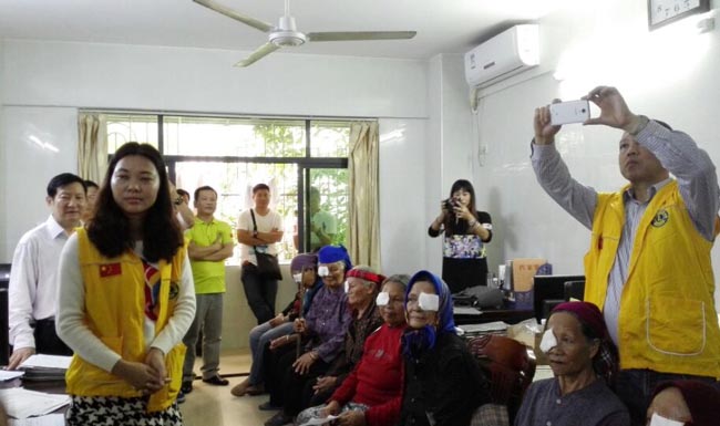 廣州博皓復合材料有限公司參加廣東獅子會星海服務隊三亞免費白內(nèi)障手術行動